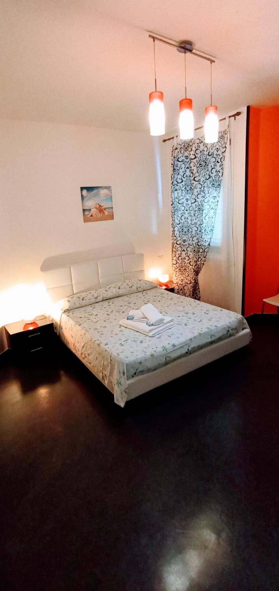B&B Paradise Uggiano La Chiesa Eksteriør billede